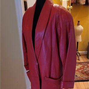 ❤ VINTAGE RED LEATHER COAT
